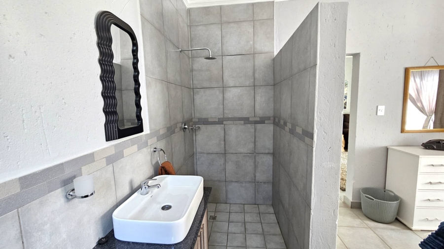 2 Bedroom Property for Sale in Melodie North West